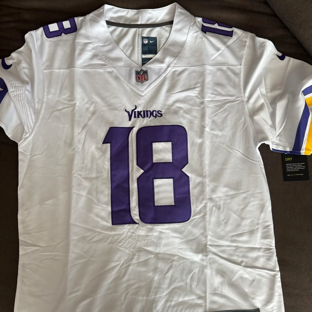 Justin Jefferson Minnesota Vikings White Jersey Mens Size Large and XL - Picture 2 of 2